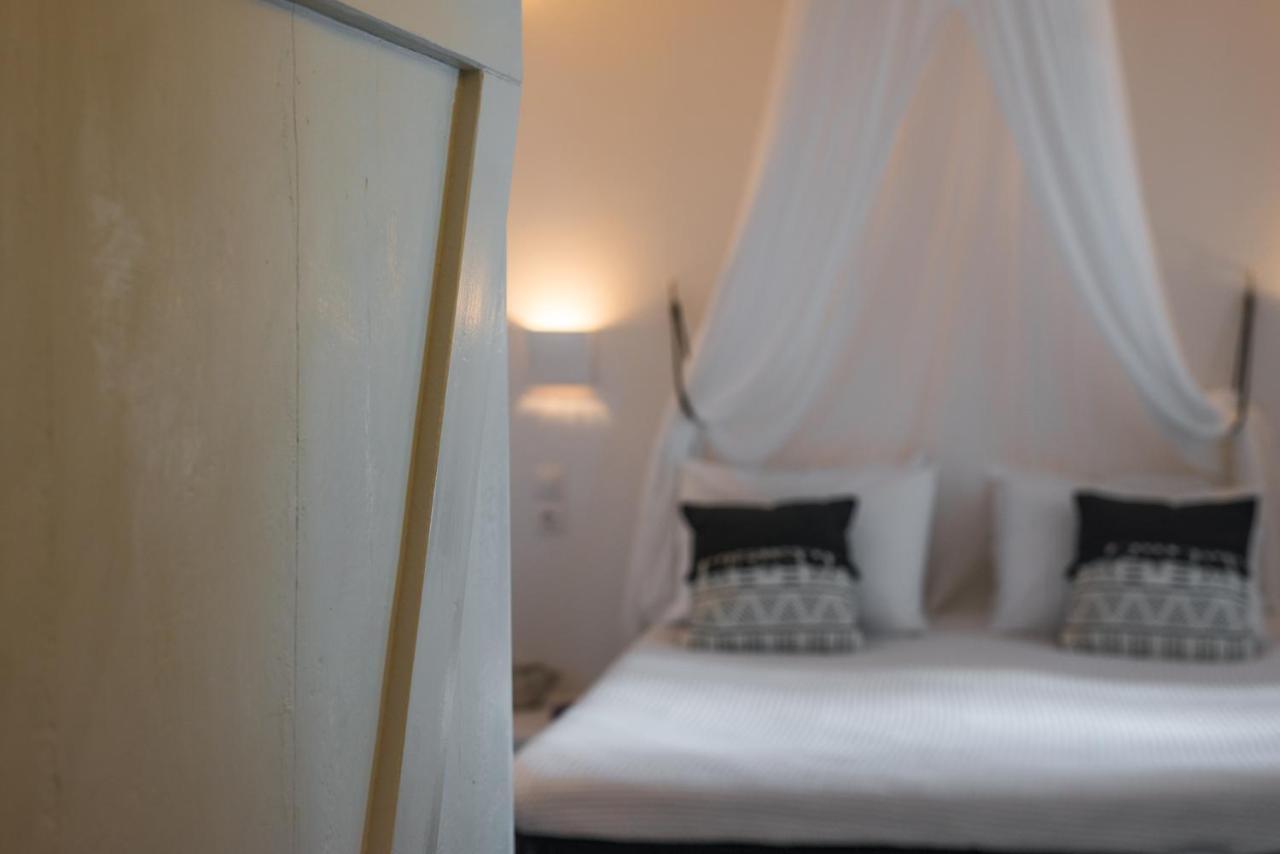 Venia'S Guesthouse 阿波罗尼亚 外观 照片